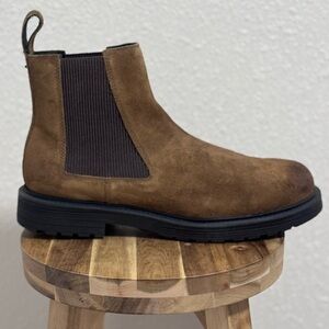 Otter Tan NWT Diesel D-Alabhama LCH Chelsea Boots in Luxe Suede with Box